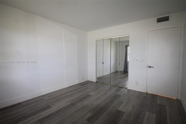 Building Photo - 301 SW 135th Ave