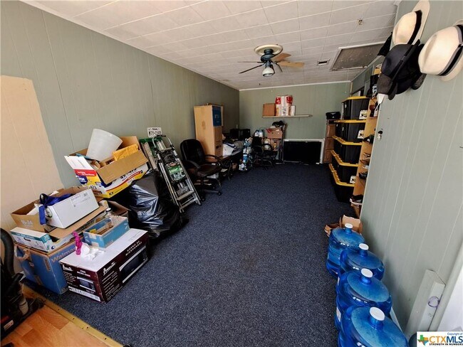 Building Photo - 2308 Lily Dr