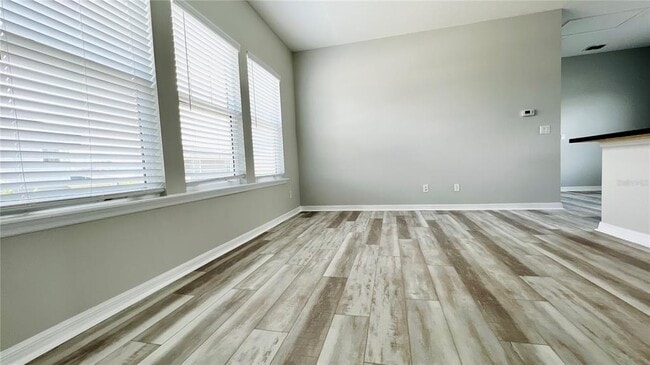 Building Photo - 9301 Reymont Street