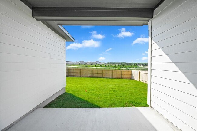 Building Photo - 6812 Rounded Pebble Ln