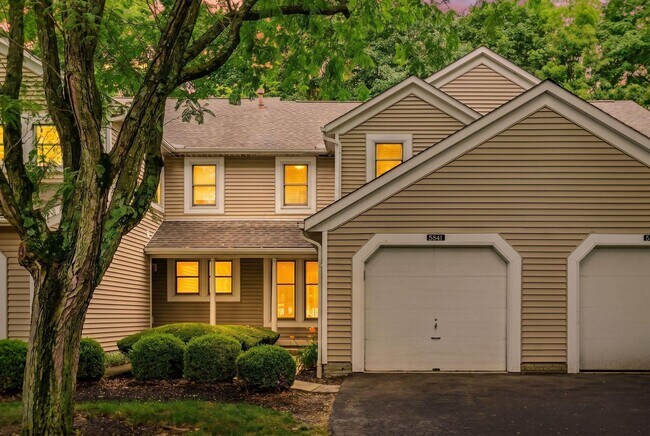Building Photo - 5841 Elmbridge Ln