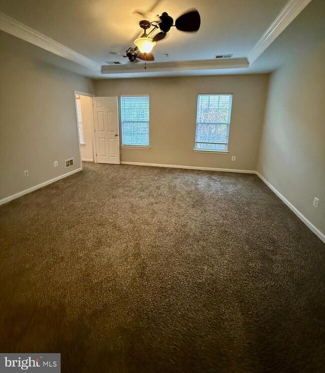 Building Photo - 2593 Eastbourne Dr