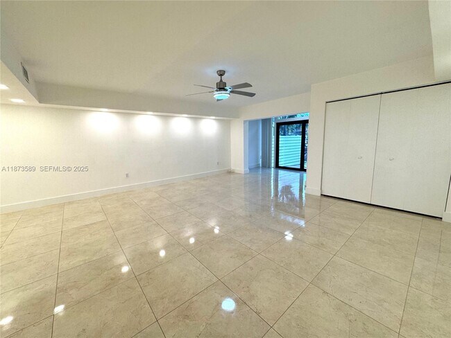 Building Photo - 3768 NE 167th St