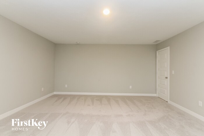 Building Photo - 2476 S Carlota Dr
