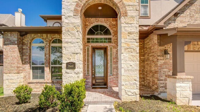 Building Photo - 25610 Fleming Lodge Ln