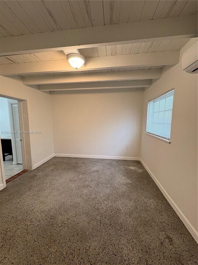 Building Photo - 2390 NW 30th St