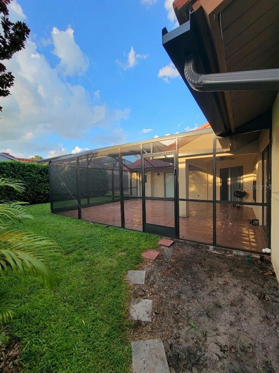 Building Photo - 8203 Saragoza Ct