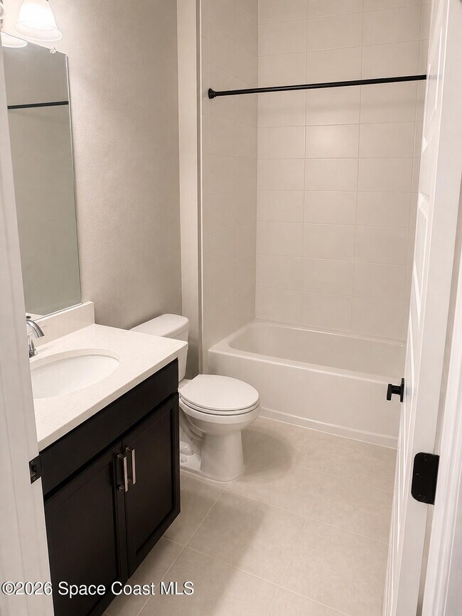 Building Photo - 3010 Avalonia Dr