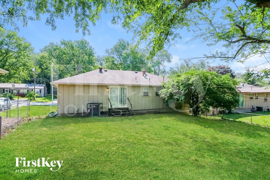 Building Photo - 6712 Manchester Ave