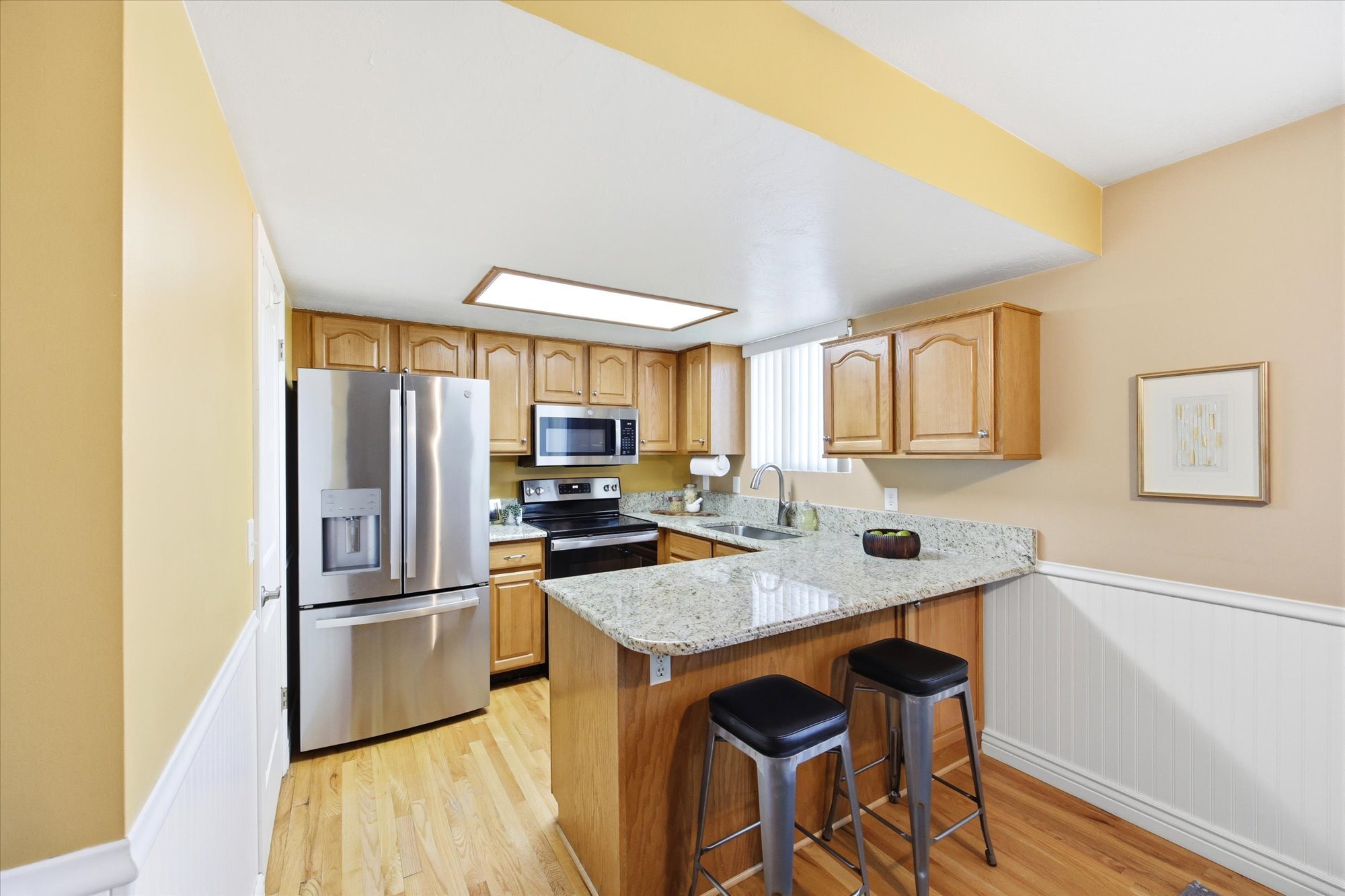 Building Photo - 734 Sandy Dunes Dr