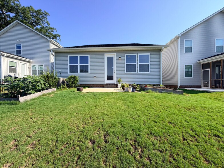 Building Photo - 219 Wood Orchid Ln