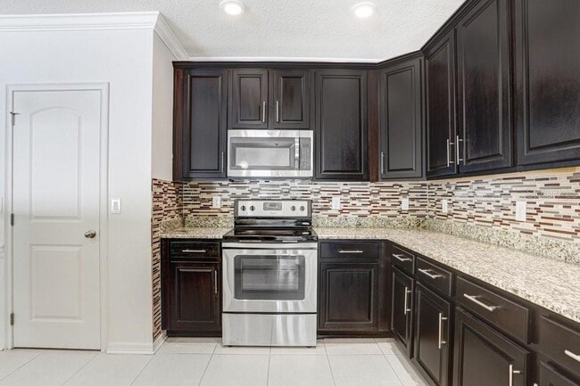 Building Photo - 6431 Bradford Hill Ct