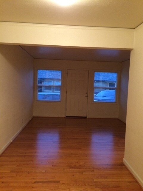 Building Photo - Overlook-Arbor Lodge Courtyard 4-plex Spac...
