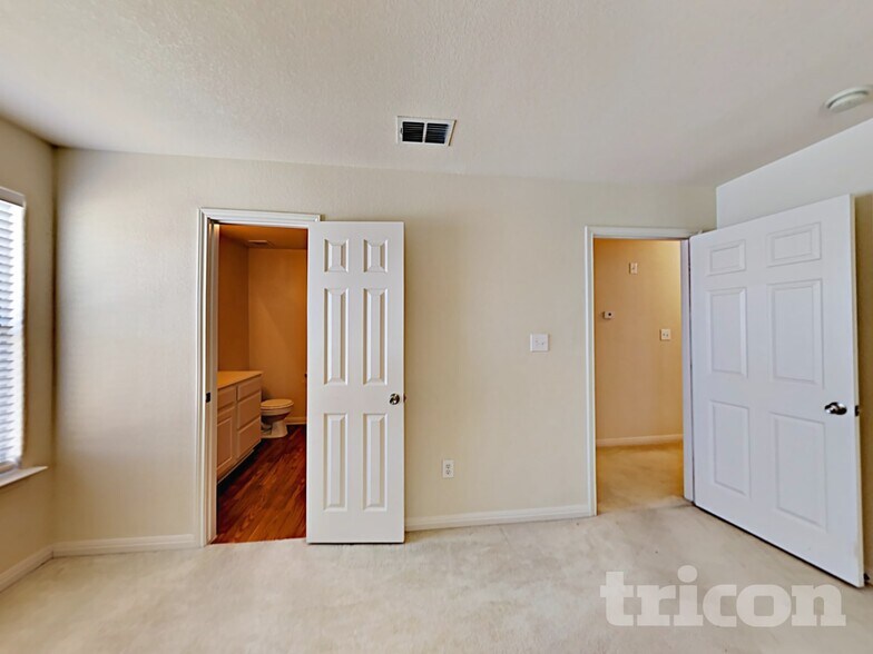 Building Photo - 11106 Indian Canyon