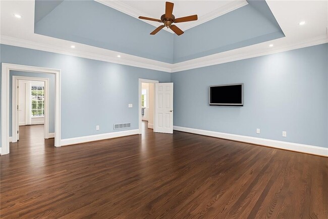 Building Photo - 445 Water Shadow Ln