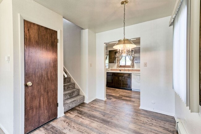 Building Photo - 3 Bedroom Duplex in West Fort Collins
