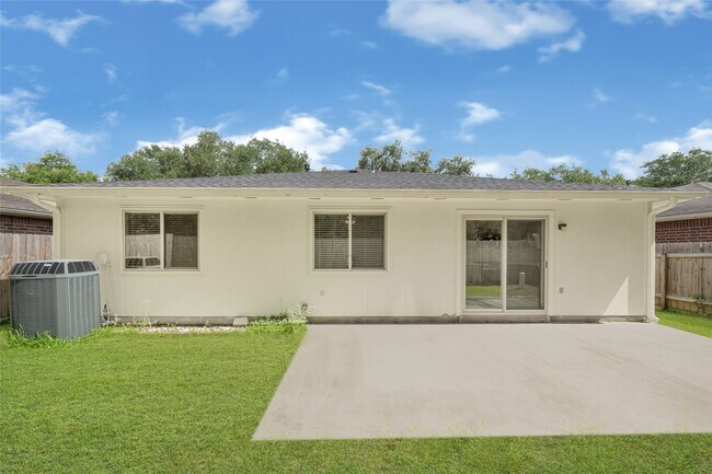 Building Photo - 4826 Gypsy Forest Dr