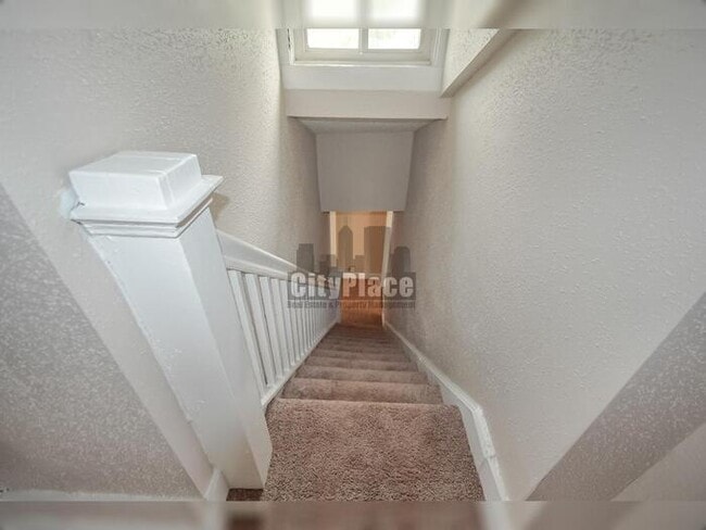 Building Photo - 4121 Byram Ave