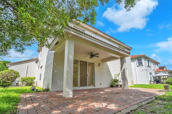 Building Photo - 5271 SW 173rd Ave
