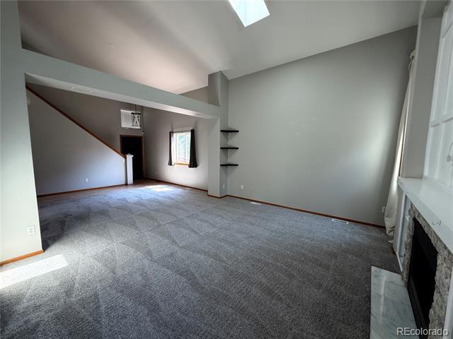 Building Photo - 8773 Pochard St