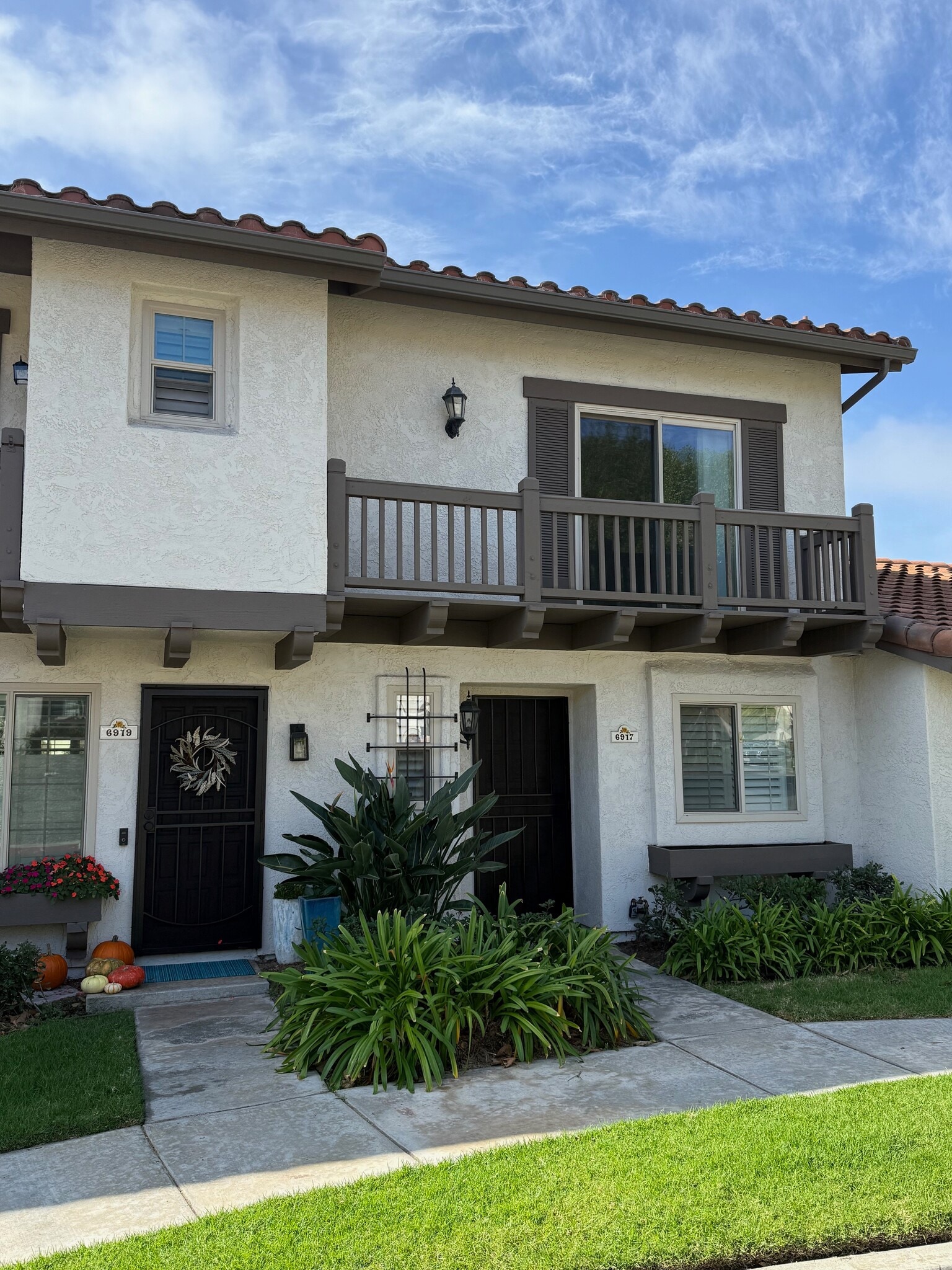 Building Photo - 6917 Pear Tree Dr