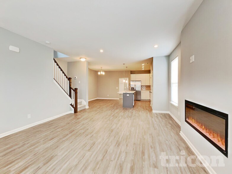 Building Photo - 303 Thomas Point Dr