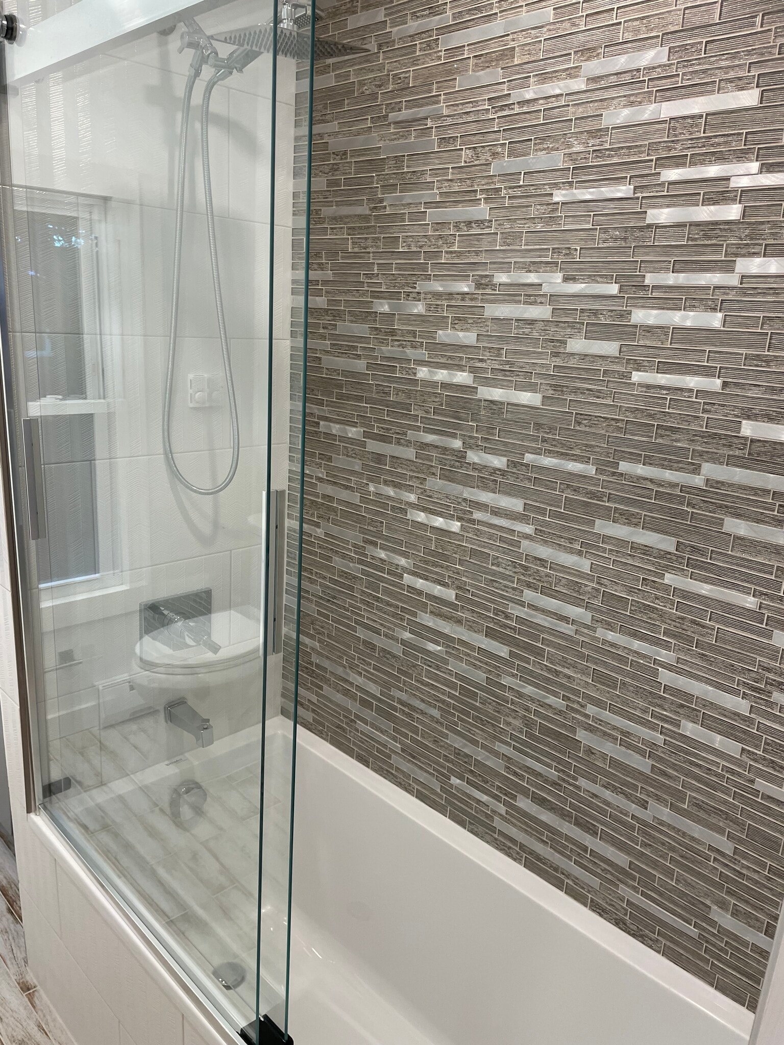 Bathroom - 2776 Maple Ave