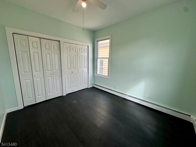 Building Photo - 318 Ampere Pkwy