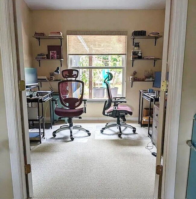 Building Photo - 10936 Dearden Cir