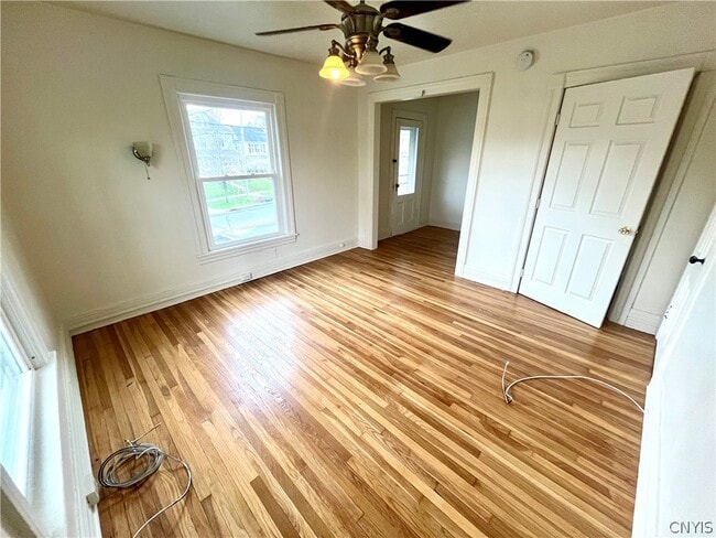 Building Photo - 173 E Genesee St