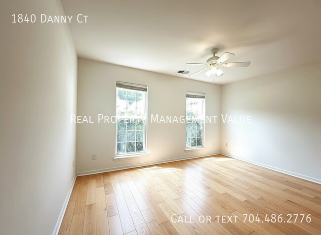 Building Photo - 1840 Danny Ct