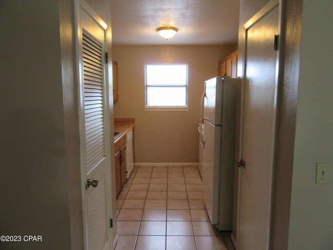 Building Photo - 5414 Manzonita Dr