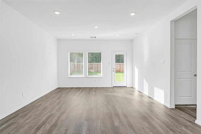 Building Photo - 5426 Magnolia Heath Ln