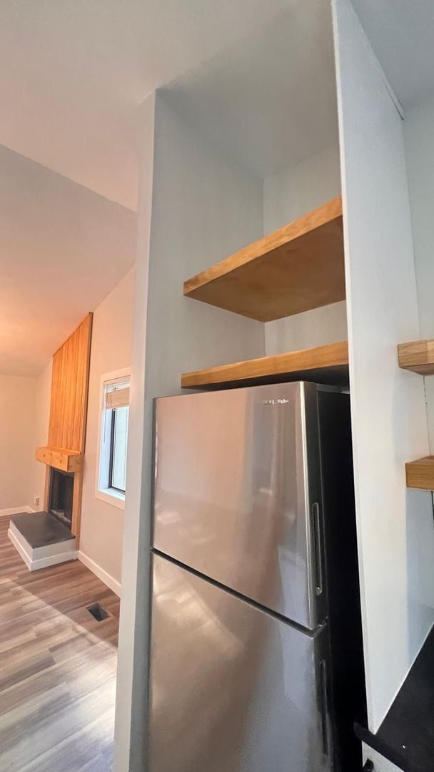 Building Photo - Stylish 2-Bed Carrboro Home with Private Patio