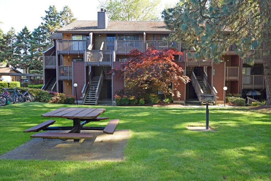 Building Photo - 5005 SW Murray Blvd