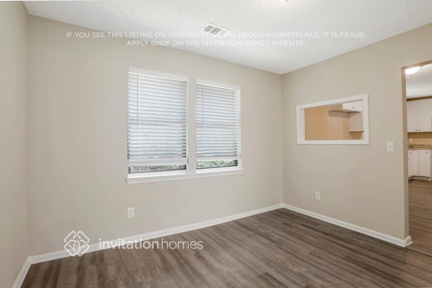 Building Photo - 680 Wood Path Ct