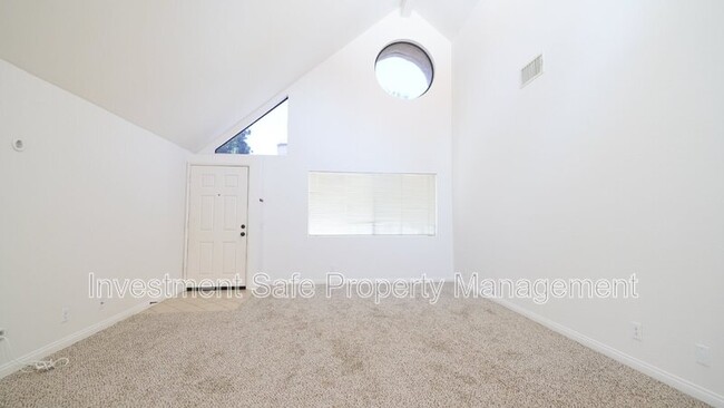 Building Photo - 17945 Caminito Pinero