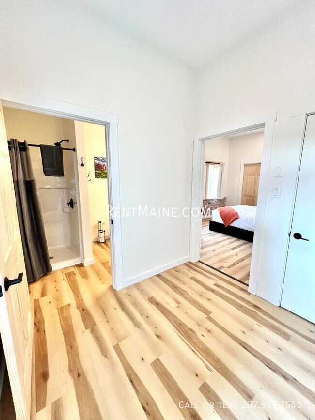 Building Photo - 113 N Lancey St