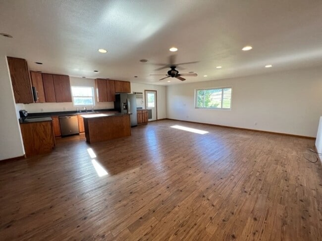 Building Photo - Kerwin Ln