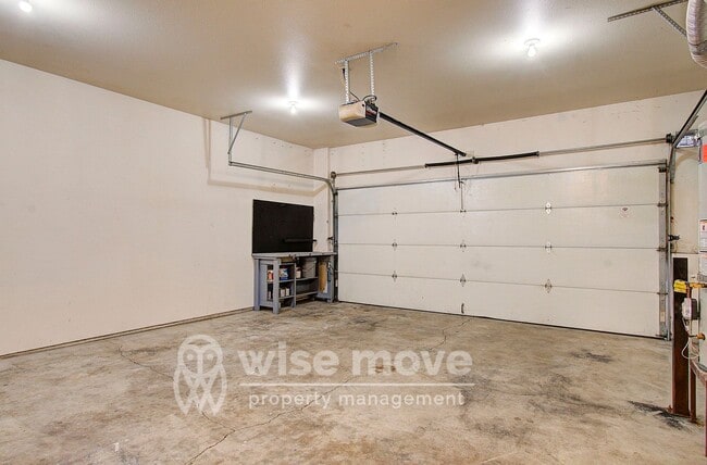 Building Photo - Your Next Chapter Starts Here- 1/2 off First Month!