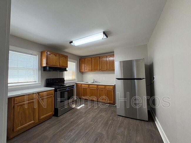 Building Photo - 2964 Carson Ave