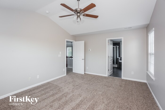 Building Photo - 4028 Barclay Forest Dr