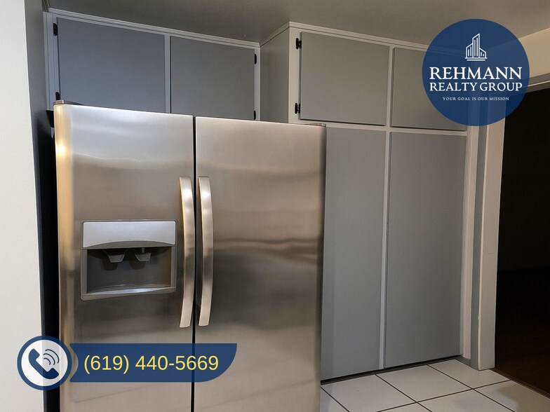 Building Photo - 6331 Caminito Andreta