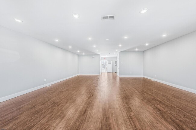 Building Photo - 24 S Washington Ave