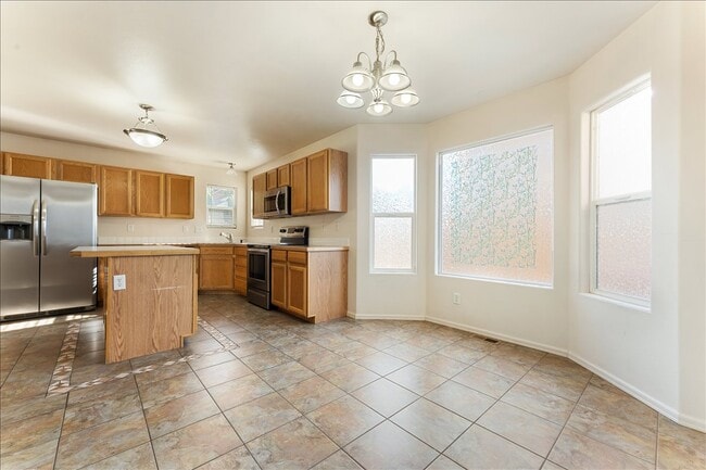 Building Photo - 4503 W 30th Street Rd