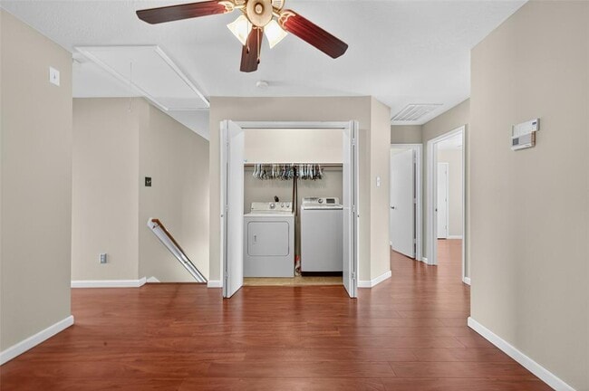 Building Photo - 9123 Belle Glen Dr