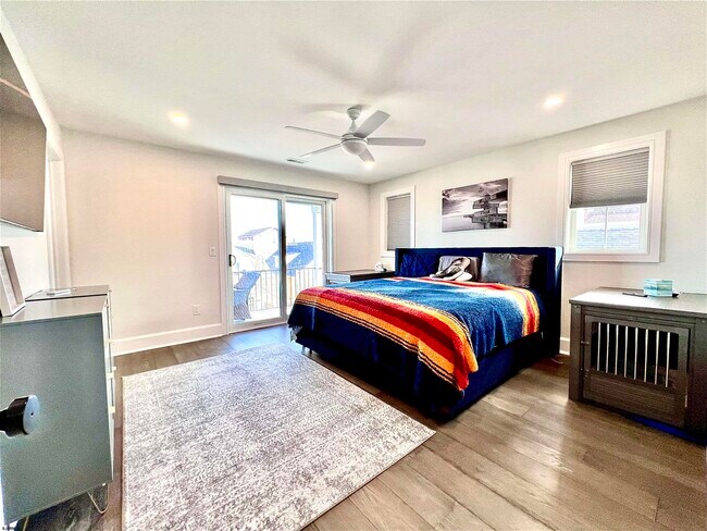 Building Photo - 16 A S Fredericksburg Ave