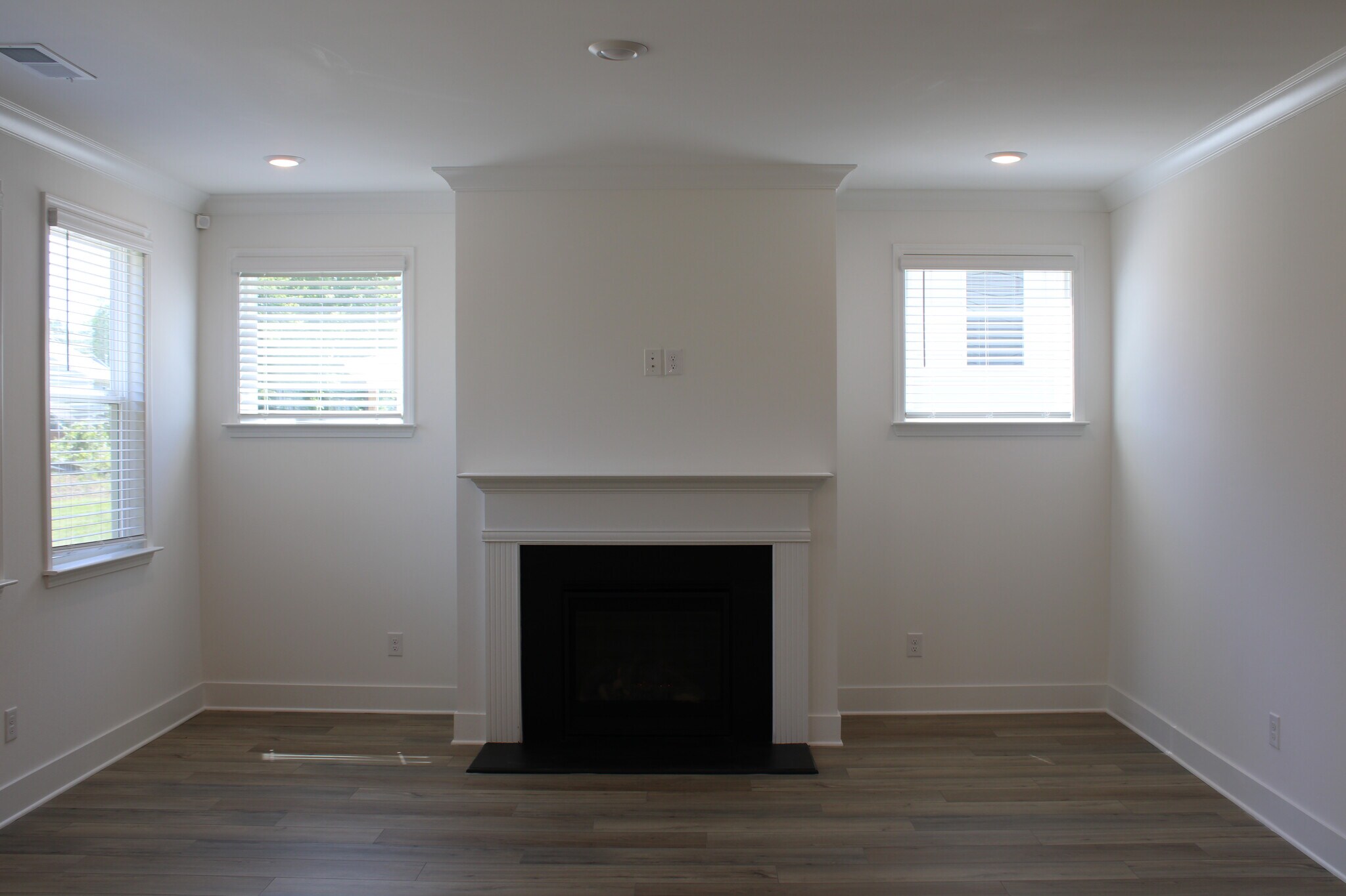 Building Photo - 175 Andalusa Ct