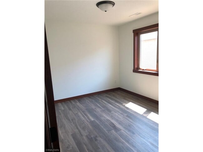 Building Photo - 1739 Aspen Ct