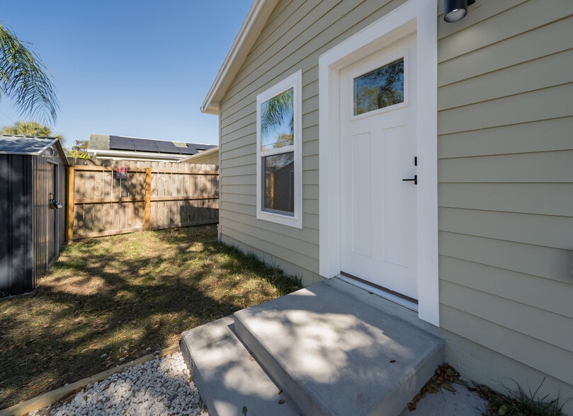 Building Photo - 4825 5th St N